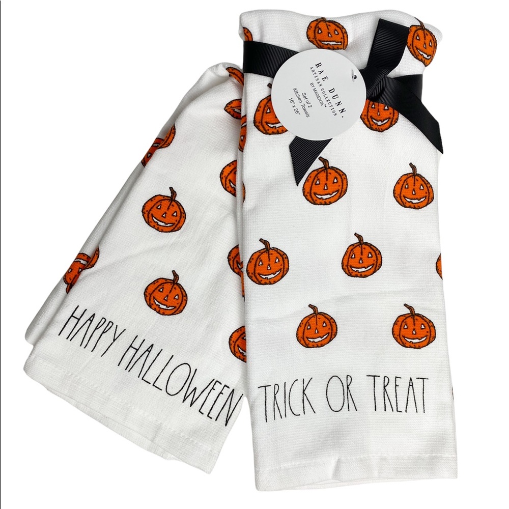 🎃 🎃NWT Rae Dunn HAPPY HALLOWEEN & TRICK OR TREAT Pumpkin Kitchen Towel Set